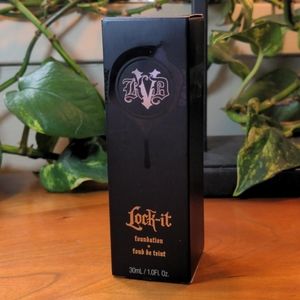 Kat Von D Lock It Foundation - Deep 85 Warm